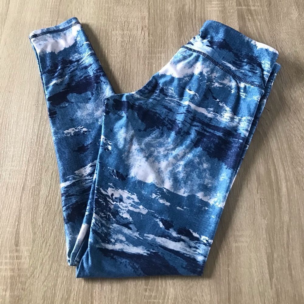 NWOT … DANSKIN “Size: S/P - (4-6)” Leggings